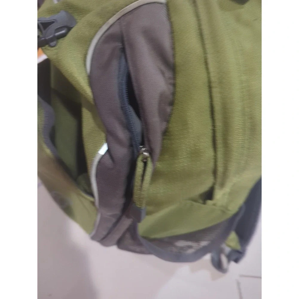 Osprey Hydration Backpack Olive Green Hiking Cycling Daypack No Bladder